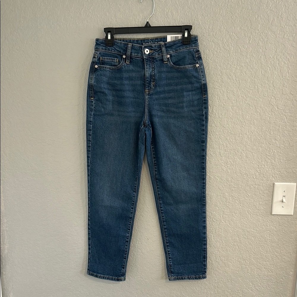 Women's girlfriend petite Blue Jeans